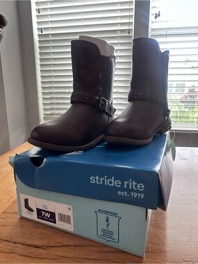 Stride Rite Brown Girls Harness Ankle Boots